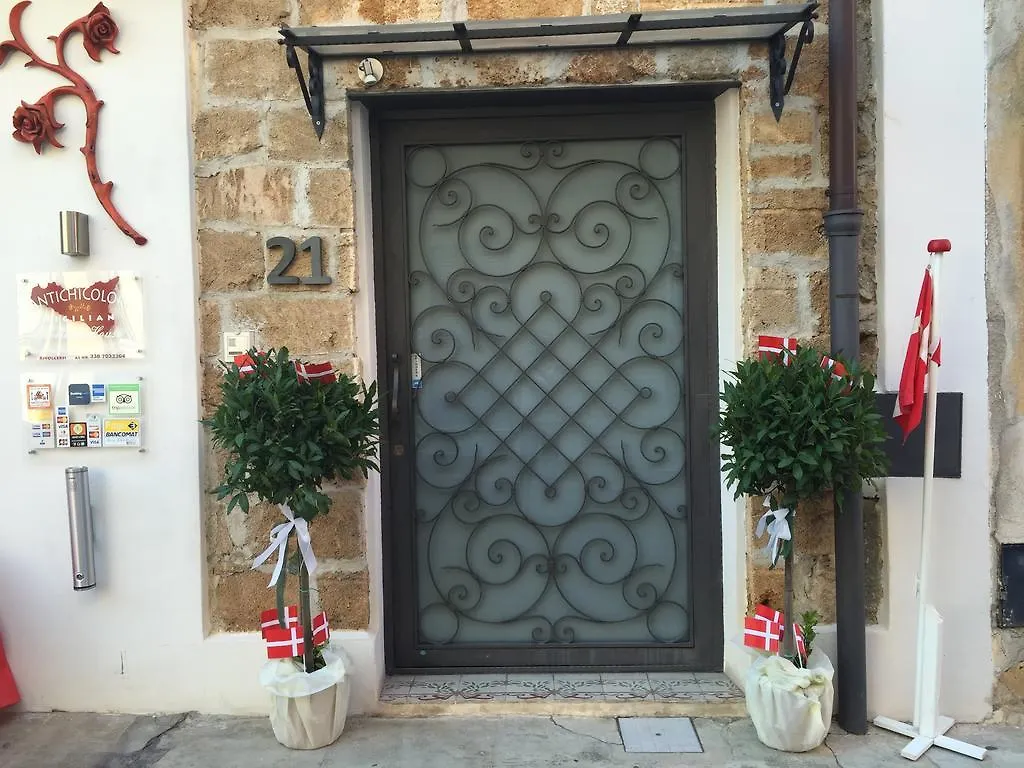 צ'יניזי B&B Antichi Colori