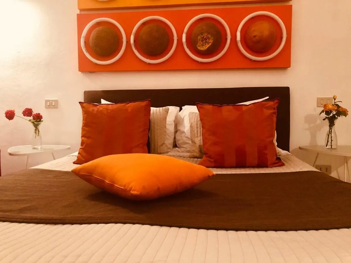 לינה וארוחת בוקר צ'יניזי B&B Antichi Colori