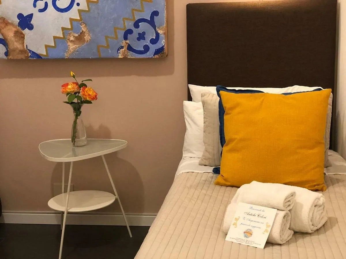 לינה וארוחת בוקר צ'יניזי B&B Antichi Colori